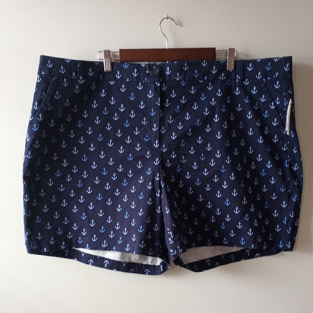 'crown & ivy' 24W Curvy Short Navy/Blues Anchor NWT - Picture 5 of 10